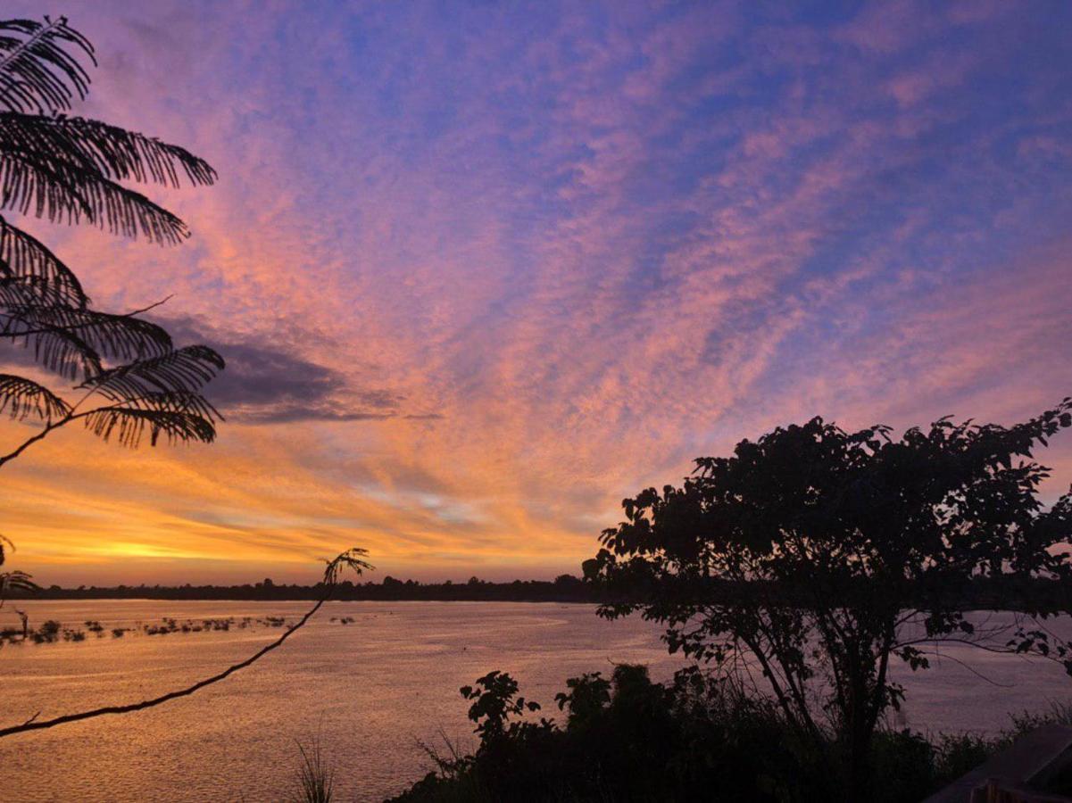 Stung Treng Resort Stoeng Treng エクステリア 写真