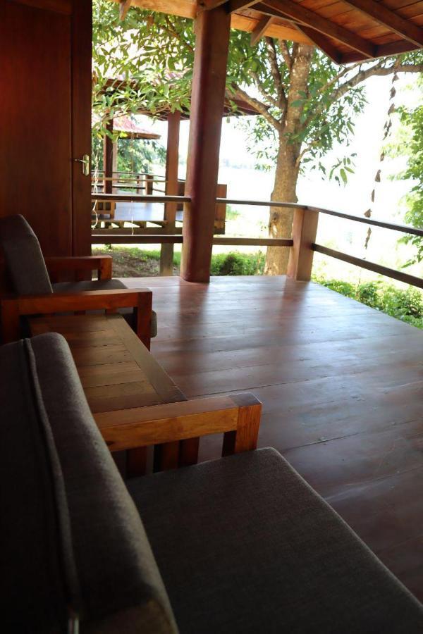 Stung Treng Resort Stoeng Treng エクステリア 写真