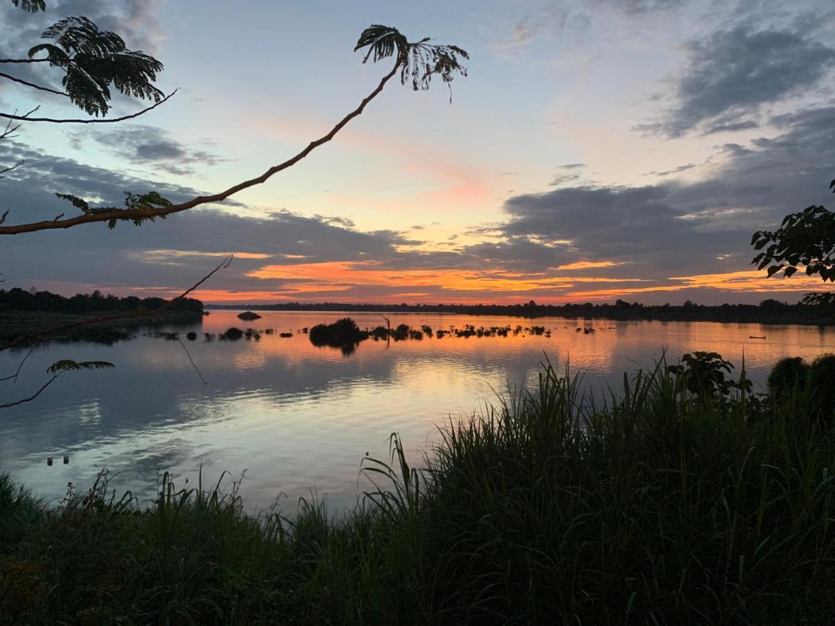 Stung Treng Resort Stoeng Treng エクステリア 写真