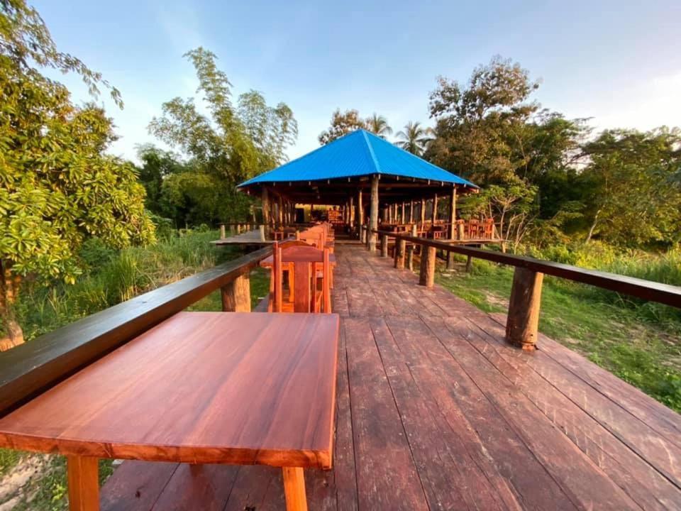 Stung Treng Resort Stoeng Treng エクステリア 写真
